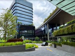 Woods Square (D25), Office #528764001